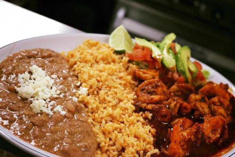 Los Portales Taqueria | restaurant | 441 Bridge St suite i, Yuba City, CA 95991, USA | 5307634032 OR +1 530-763-4032