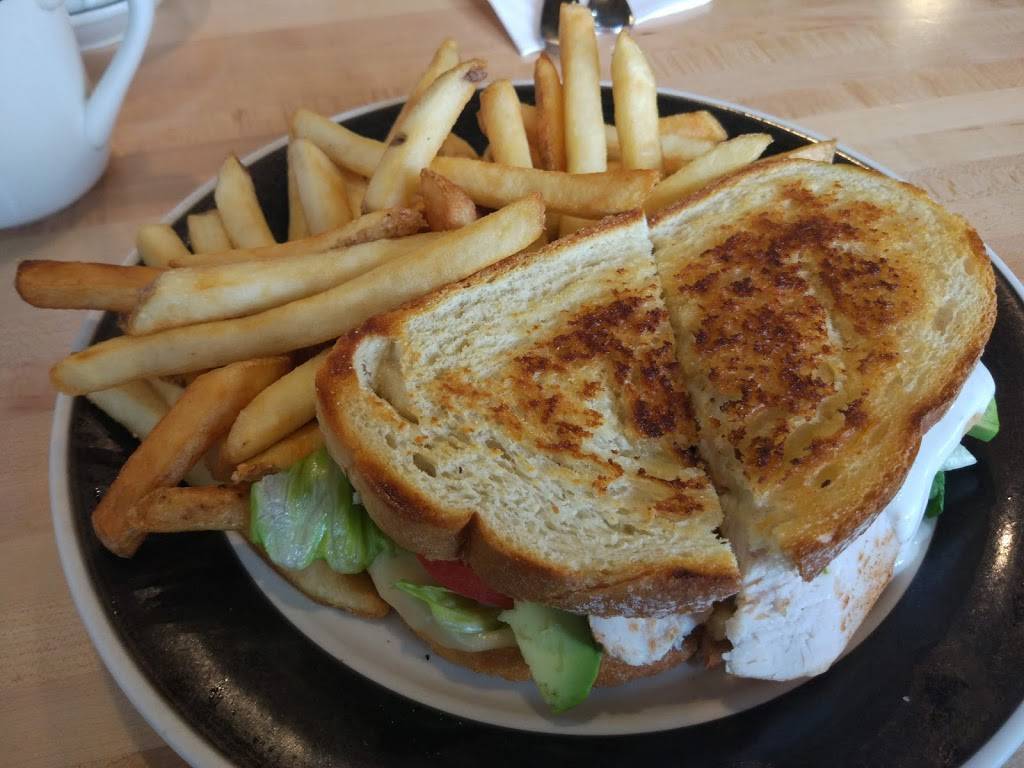 Shawsheen Luncheonette | restaurant | 3 Lowell St, Andover, MA 01810, USA | 9784759750 OR +1 978-475-9750