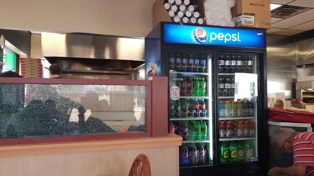 Glorias Pizzeria | restaurant | 920 Main St, Winchester, MA 01890, USA | 7817286096 OR +1 781-728-6096