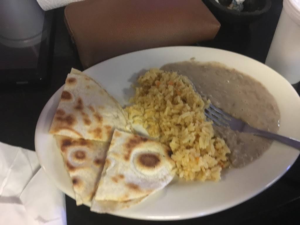 Casa Bariscos Restaurant | restaurant | 404 N Collins St, Arlington, TX 76011, USA | 8178032518 OR +1 817-803-2518