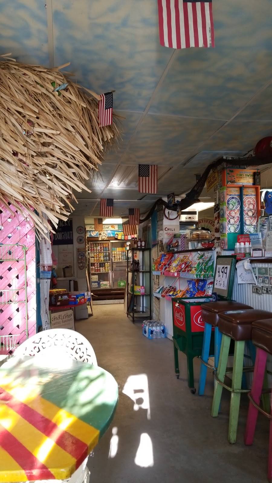 Marsh Tacky Market Café | meal takeaway | 2137 Sea Island Pkwy, St Helena Island, SC 29920, USA | 8438382041 OR +1 843-838-2041