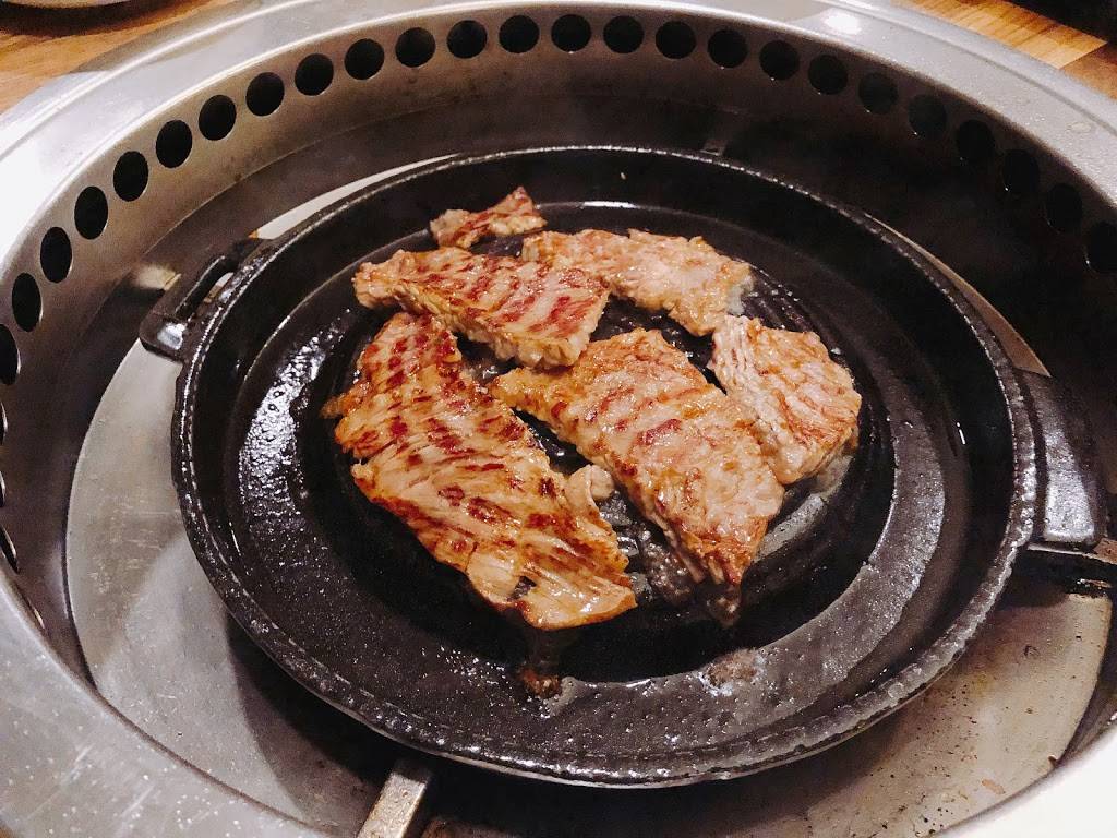 Yoon Haeundae Galbi | restaurant | 8 W 36th St, New York, NY 10018, USA | 2122445345 OR +1 212-244-5345