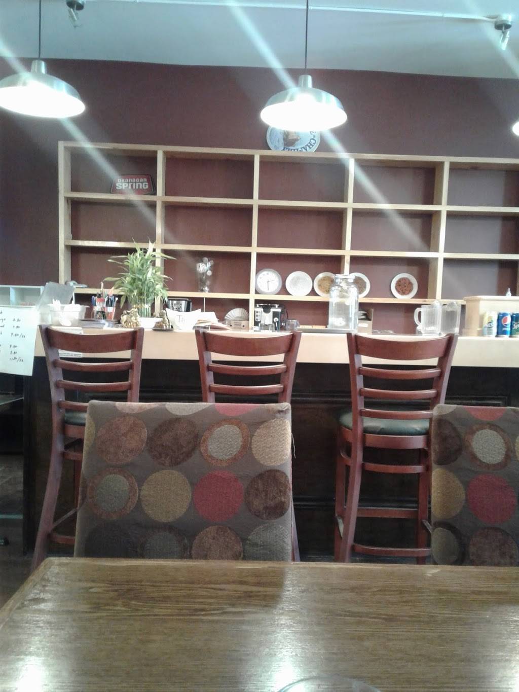 Golden Dragon Chinese Cuisine | restaurant | 92 King St W, Cobourg, ON K9A 2M3, Canada | 2892520906 OR +1 289-252-0906