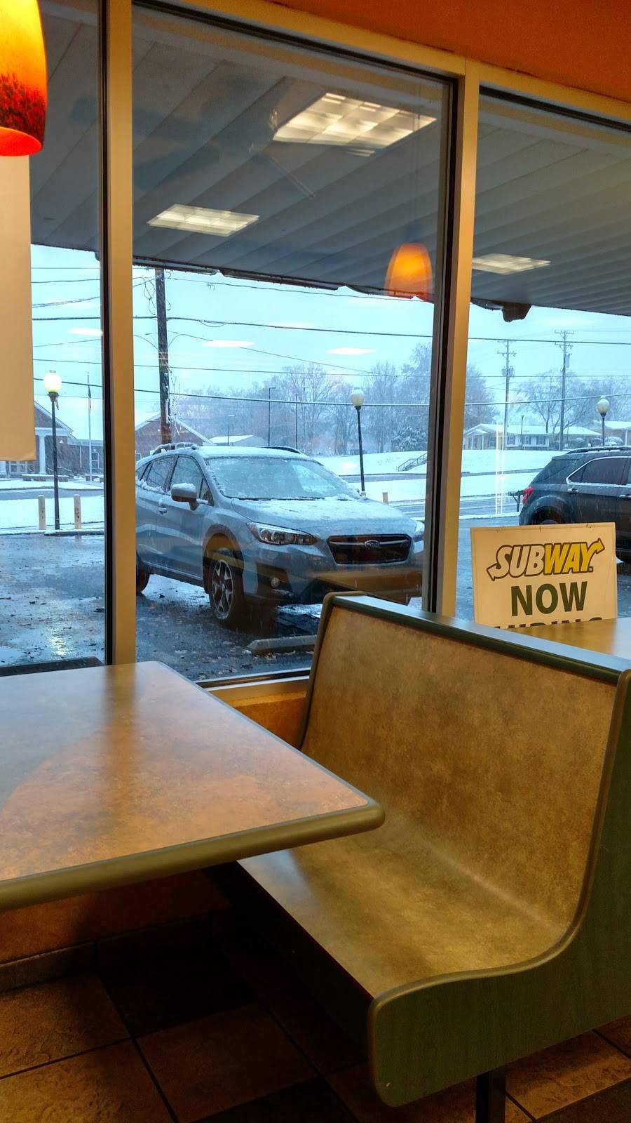 Subway Restaurants | restaurant | 117 E College Avenue Unit D University Square, Shelby, NC 28152, USA | 7044349426 OR +1 704-434-9426