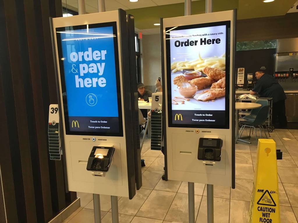 McDonalds | cafe | 401 S Grady Way, Renton, WA 98057, USA | 4252713031 OR +1 425-271-3031