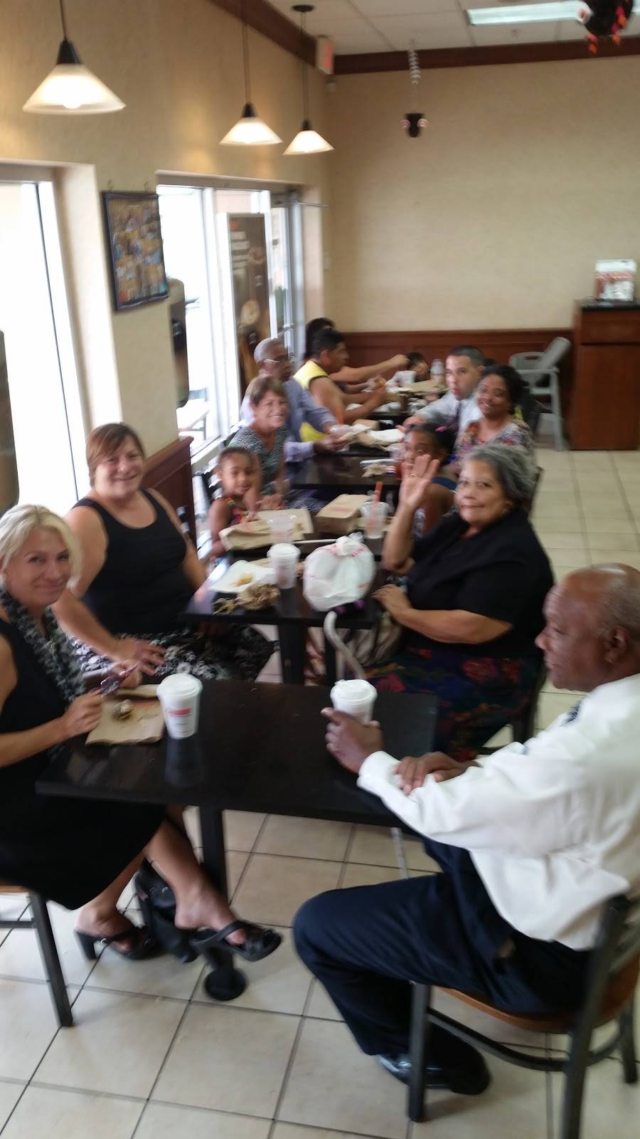 Dunkin Donuts | bakery | 11609 S Cleveland Ave Unit 38, Fort Myers, FL 33907, USA | 2393379989 OR +1 239-337-9989