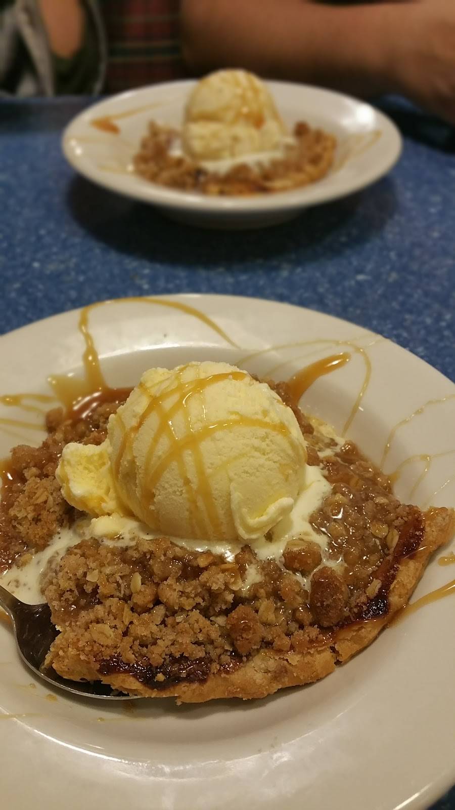 Pollys Pies Restaurant & Bakery | bakery | 9791 Adams Ave, Huntington Beach, CA 92646, USA | 7149644424 OR +1 714-964-4424