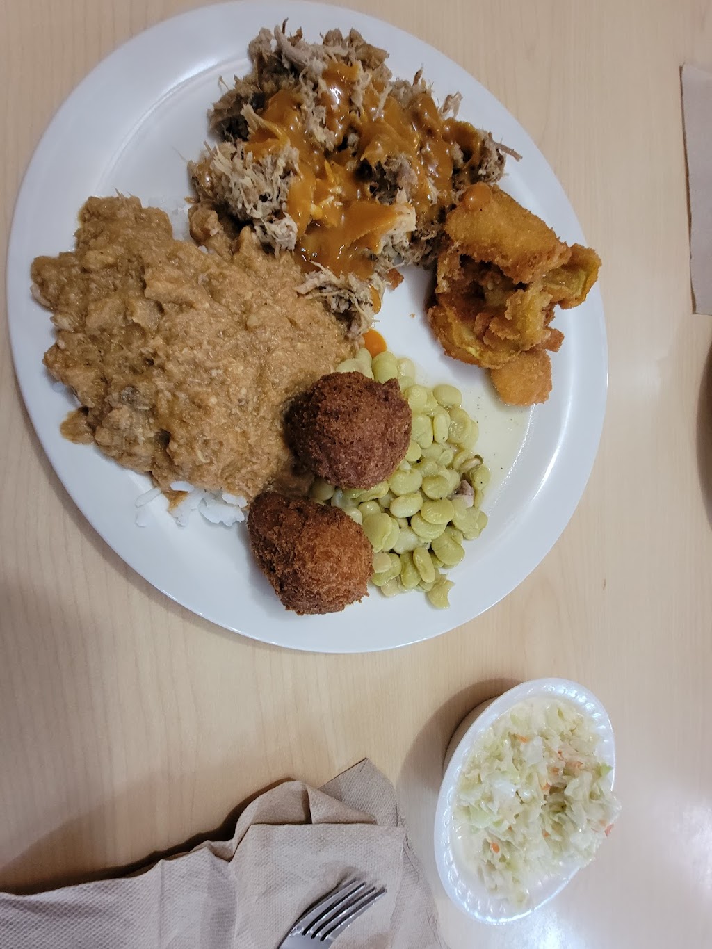 Lairds Bar-B-Q Pit | restaurant | 4827 Savannah Hwy, North, SC 29112, USA | 8032475121 OR +1 803-247-5121