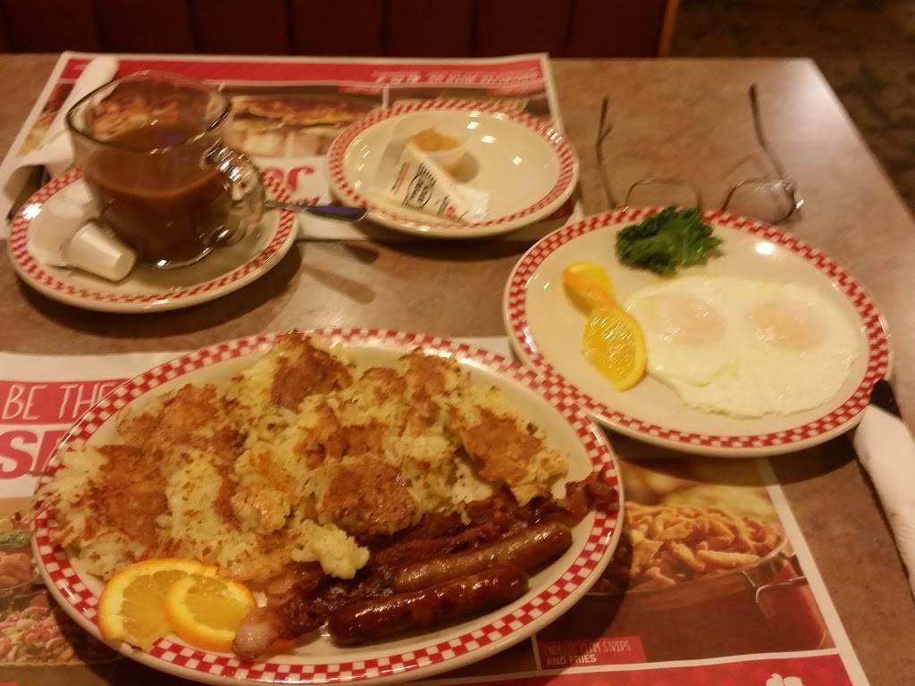 BIG BOY | restaurant | 751 Spring St, Petoskey, MI 49770, USA | 2313472931 OR +1 231-347-2931