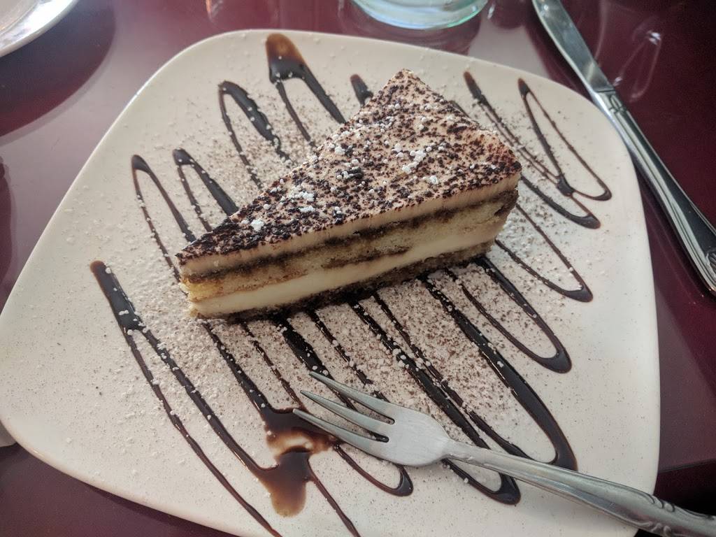 Villa Napoli Restaurant | restaurant | 1102 Geer Rd, Turlock, CA 95380, USA | 2096671800 OR +1 209-667-1800