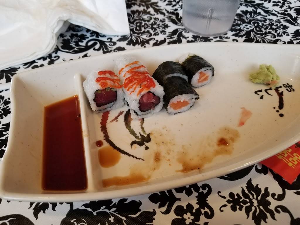 Yoshi Japanese Restaurant | restaurant | 1510 Blue Ridge Blvd, Seneca, SC 29672, USA | 8648885088 OR +1 864-888-5088