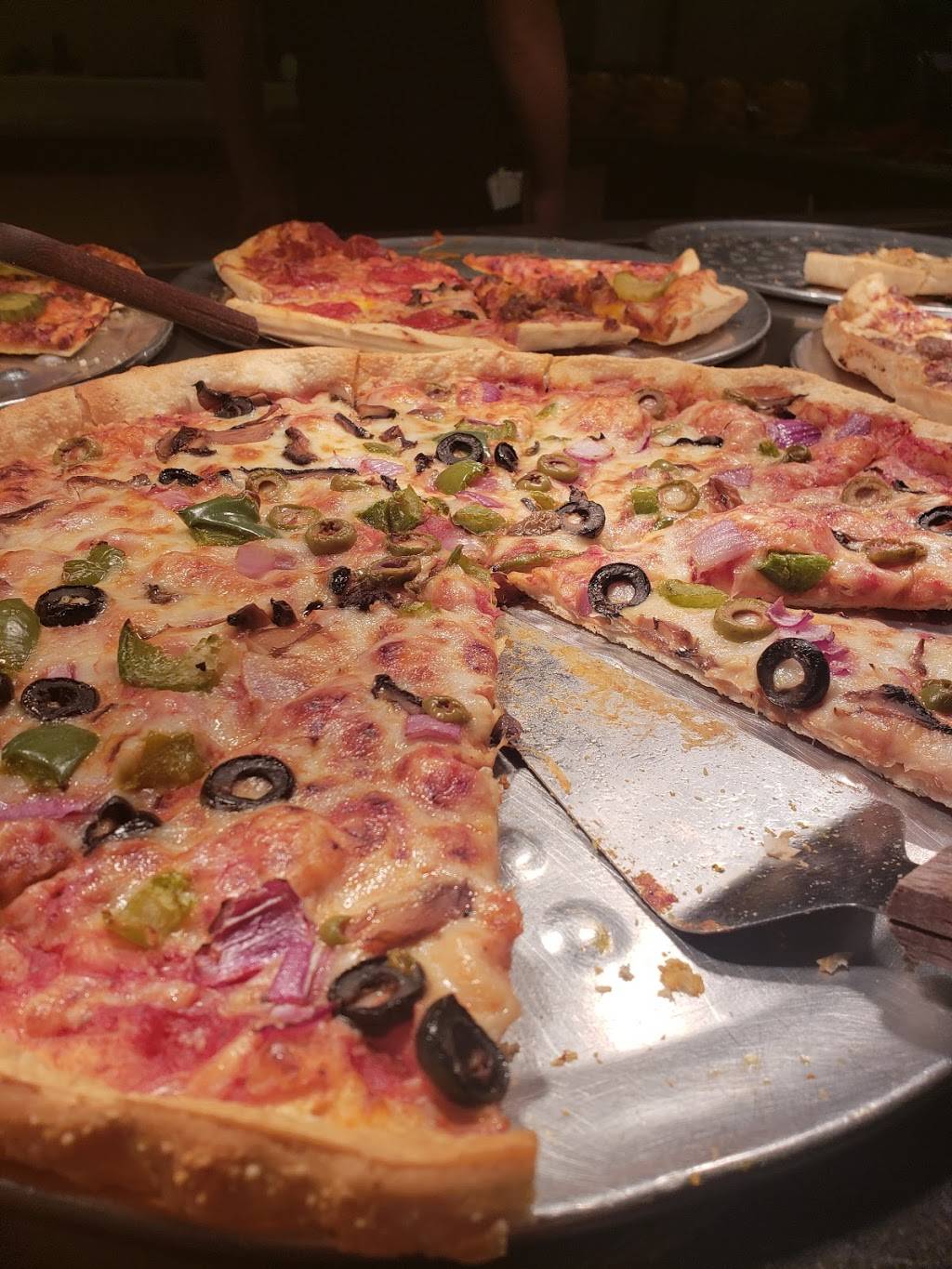 Pizza Inn | restaurant | 100 Brighton Park Blvd, Frankfort, KY 40601, USA | 5026954102 OR +1 502-695-4102