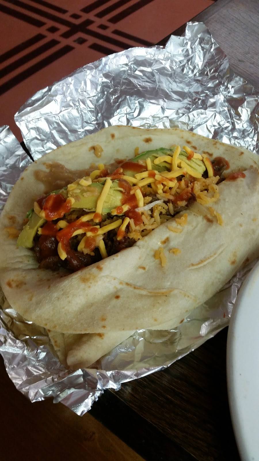 Mi Casita Restaurant | restaurant | 514 Summit St, Schulenburg, TX 78956, USA | 9797434780 OR +1 979-743-4780