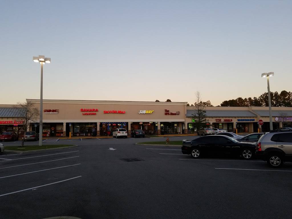 Subway Restaurants | restaurant | Cobblestone Crossing Shop Ctr, 2771 Monument Rd Unit 28, Jacksonville, FL 32225, USA | 9046428102 OR +1 904-642-8102