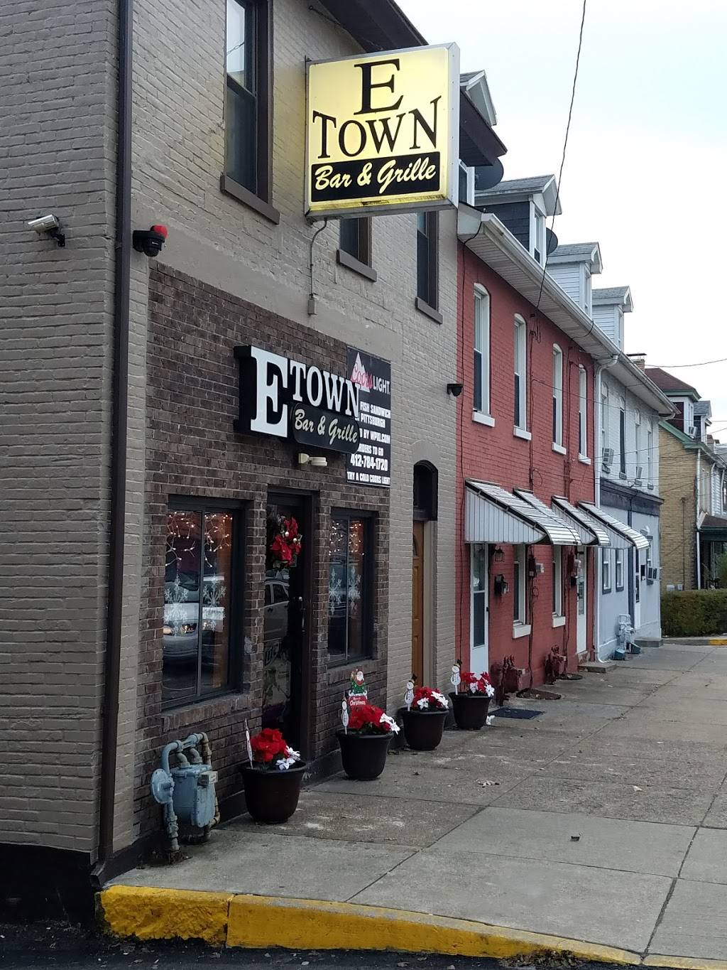 E Town Bar & Grill | restaurant | 304 Butler St, Pittsburgh, PA 15223, USA | 4127841720 OR +1 412-784-1720