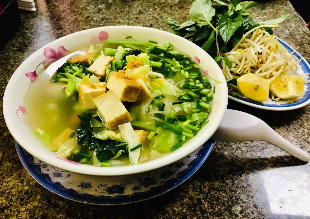 Saigon Noodle House | restaurant | 1020 Keolu Dr, Kailua, HI 96734, USA | 8082612466 OR +1 808-261-2466