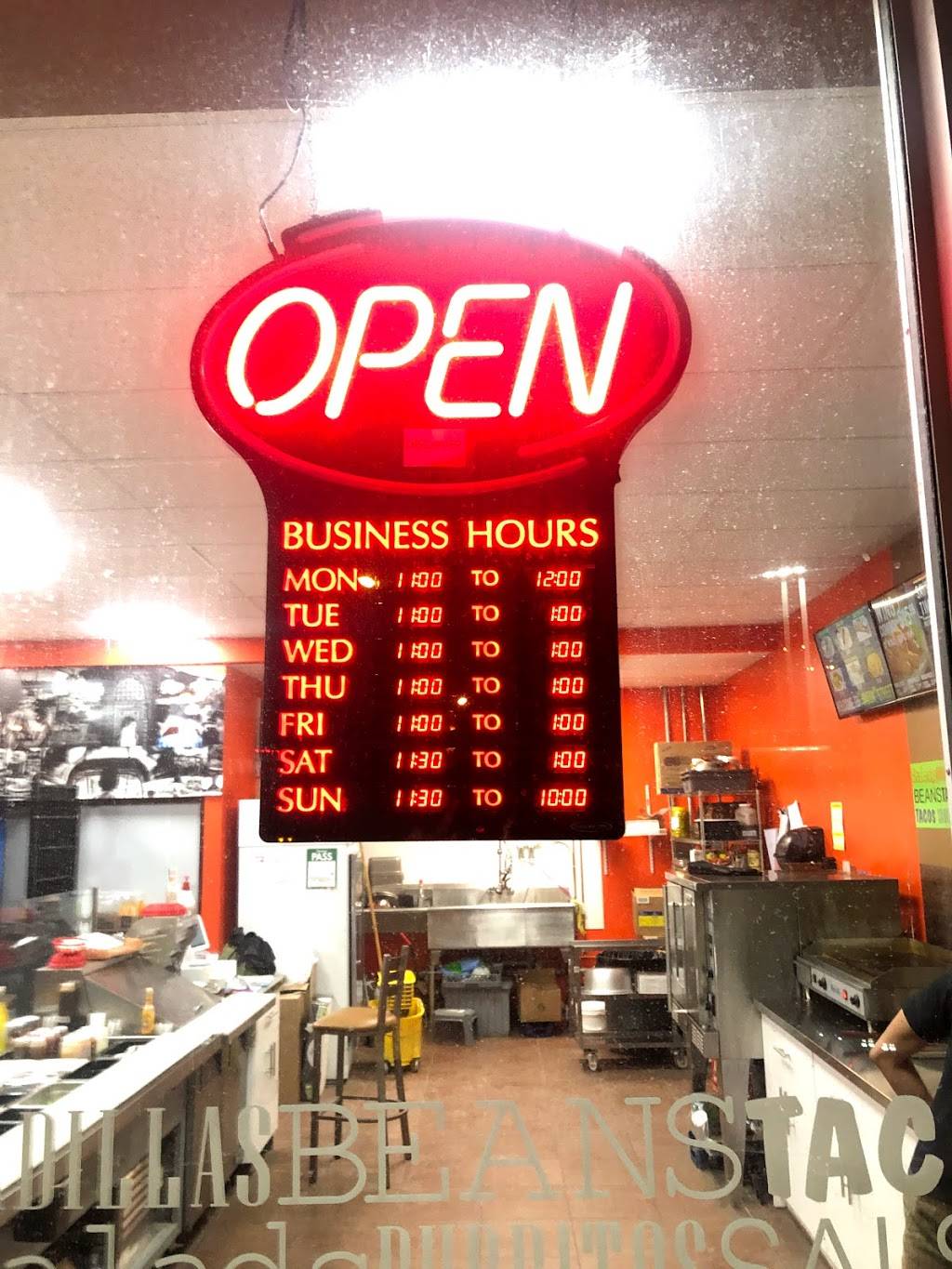 Burrito Zone | restaurant | 427 Kennedy Rd, Scarborough, ON M1K 2A7, Canada | 4162663693 OR +1 416-266-3693