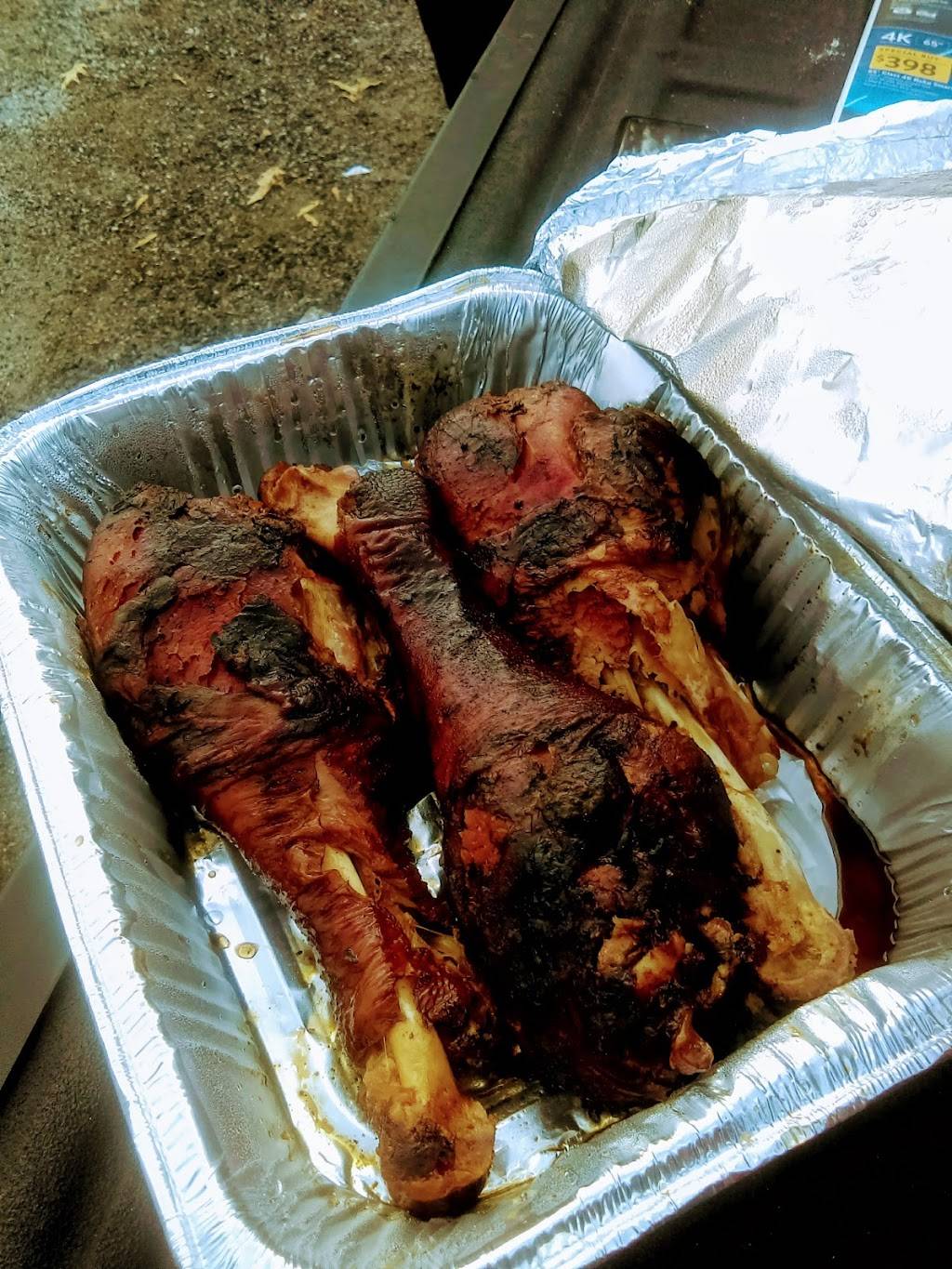 S & S Restaurant | restaurant | 239 Magnolia Ave # E, Greenwood, SC 29646, USA | 8645380418 OR +1 864-538-0418