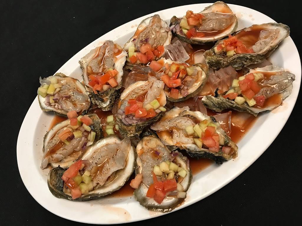 Antojitos Sinaloa Mexican & Seafood Restaurant | restaurant | 2000 E Charleston Blvd, Las Vegas, NV 89104, USA | 7024853336 OR +1 702-485-3336