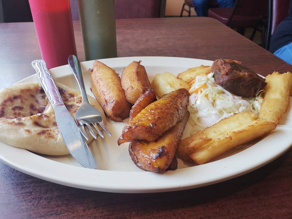 Pupuseria Lilian | restaurant | 2410 W Miller Rd, Garland, TX 75041, USA | 9728402952 OR +1 972-840-2952