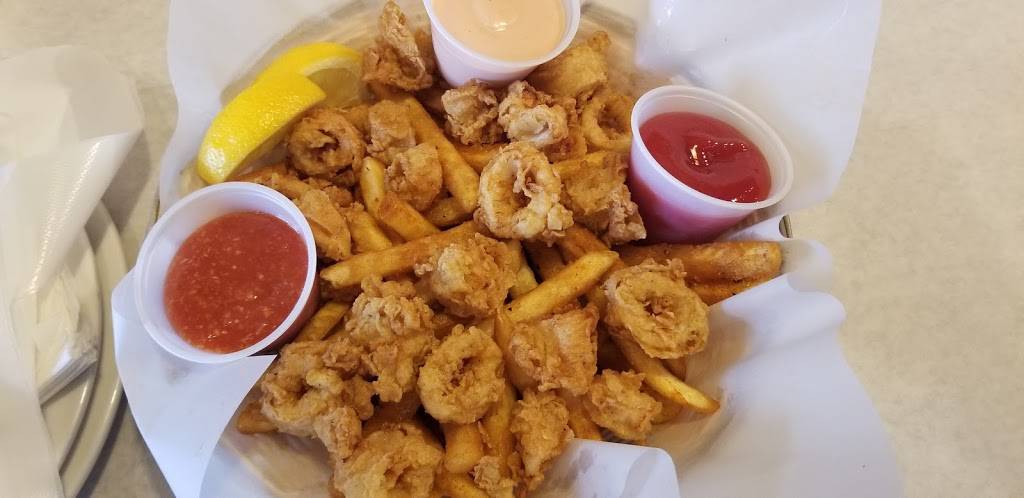 815 Cajun | restaurant | 3053 N Perryville Rd, Rockford, IL 61114, USA | 8159774670 OR +1 815-977-4670