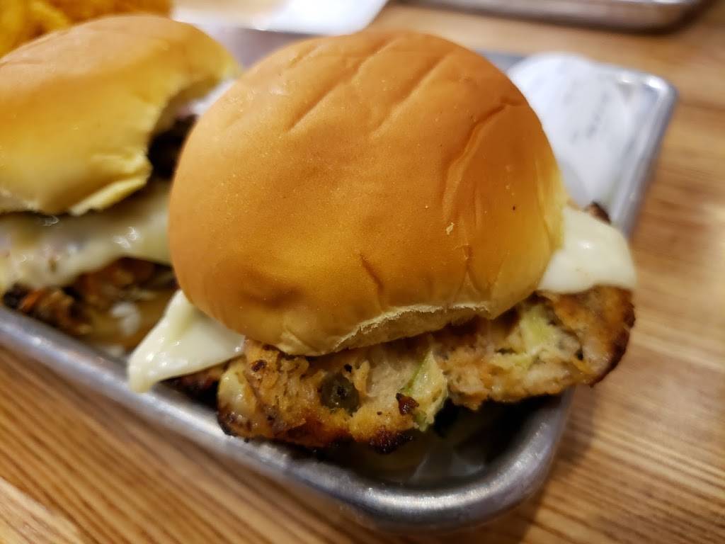 Burgerim Gourmet Burgers | restaurant | 4040 Sunrise Blvd #100, Rancho Cordova, CA 95742, USA | 9163510105 OR +1 916-351-0105