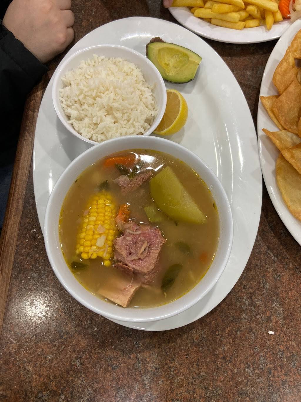 South Olden BBQ | restaurant | 2217 S Olden Ave, Trenton, NJ 08610, USA | 6092452322 OR +1 609-245-2322