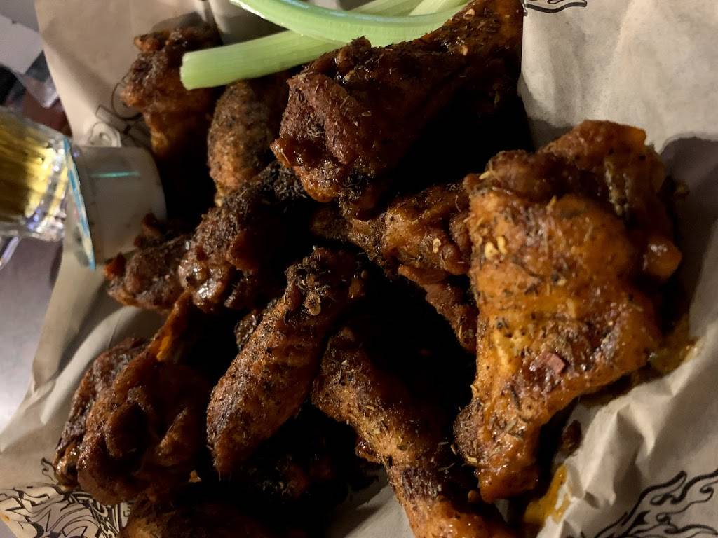 Dicks Wings And Grill Fernandina | restaurant | 474313 E State Rd 200, Fernandina Beach, FL 32034, USA | 9043106945 OR +1 904-310-6945