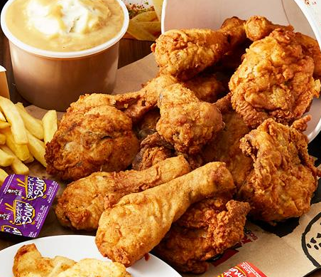 KFC | restaurant | 3003 Reading Rd, Cincinnati, OH 45206, USA | 5132213473 OR +1 513-221-3473