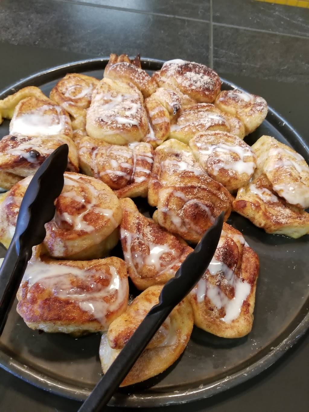 Cicis | restaurant | 7763 W Irlo Bronson Memorial Hwy, Kissimmee, FL 34746, USA | 4073906171 OR +1 407-390-6171