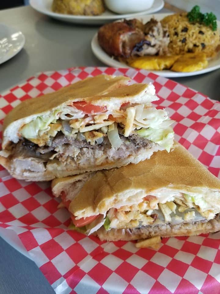 Chifrijos Latin Restaurant | restaurant | 2925 Vineland Rd, Kissimmee, FL 34746, USA | 4078336965 OR +1 407-833-6965