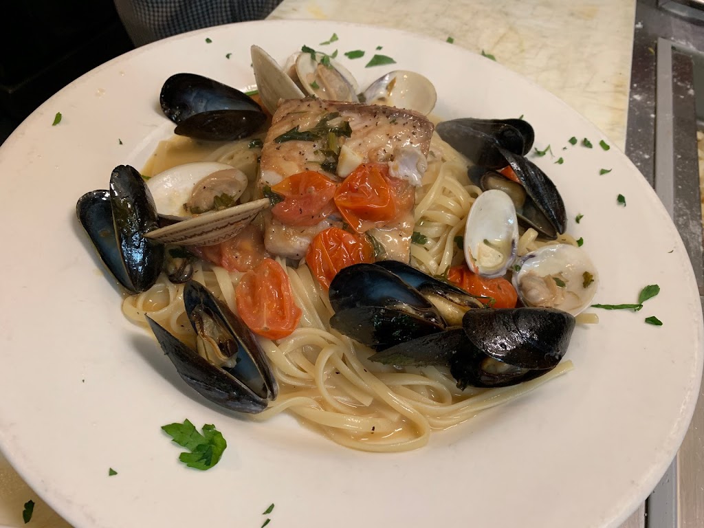 Made in Italy Trattoria RESERVATIONS @ www.dinnermadeinitaly.com | restaurant | 476 Forest Ave, Glen Ellyn, IL 60137, USA | 6304694146 OR +1 630-469-4146