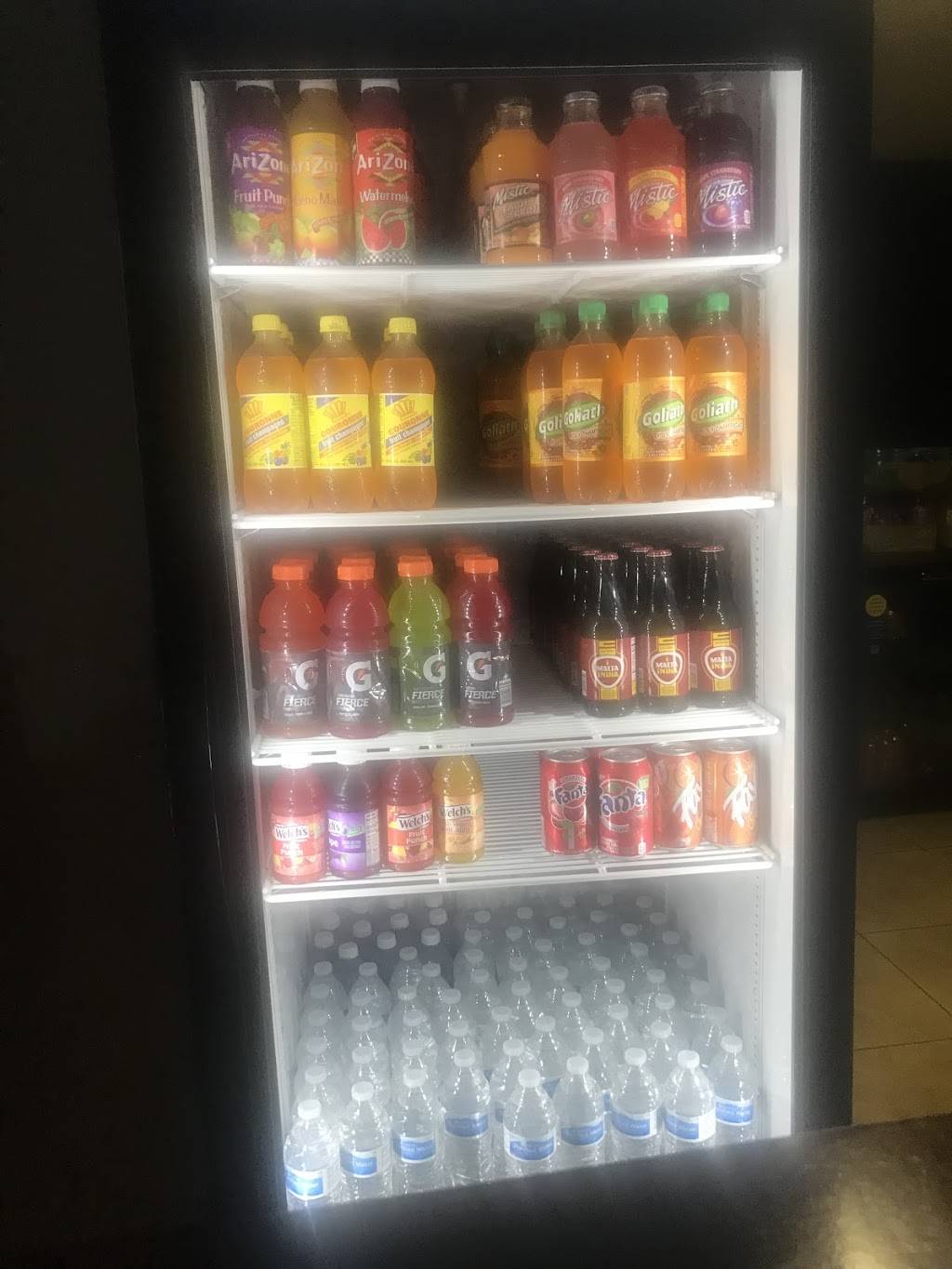 Alabon Bakery | restaurant | 1409 Delaware Ave, Fort Pierce, FL 34950, USA | 7728824983 OR +1 772-882-4983