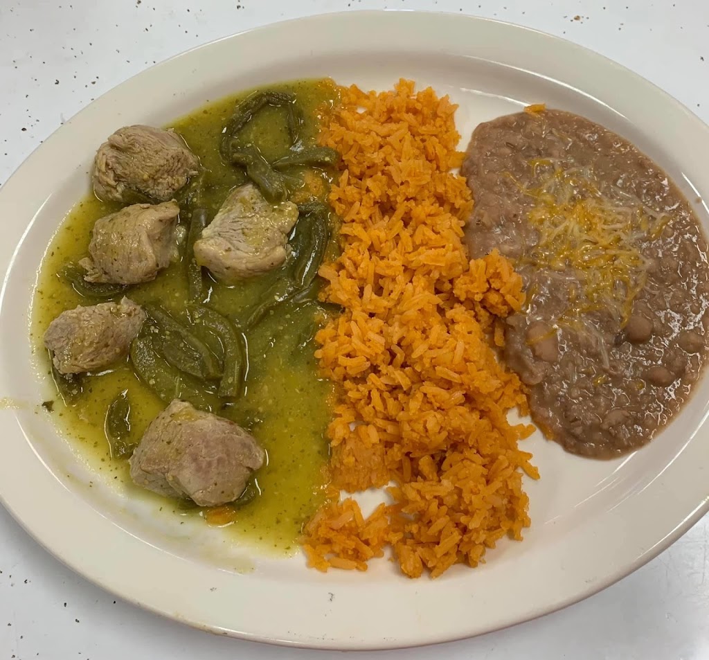 El Rinconsito | restaurant | 200 E 2nd Ave, Flandreau, SD 57028, USA | 6055346096 OR +1 605-534-6096