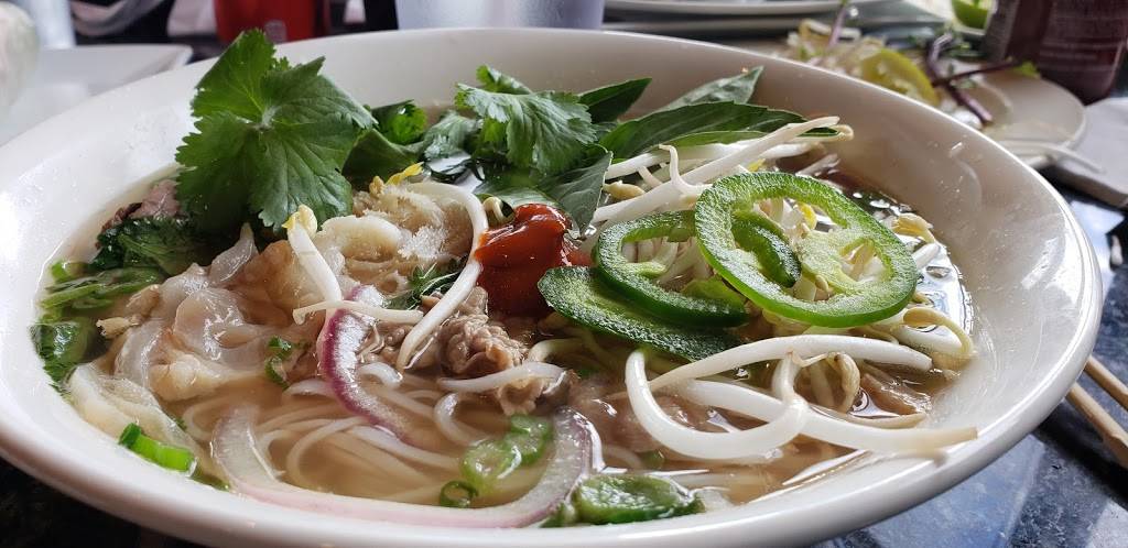 Phở Huy Restaurant | restaurant | 2420 Gessner Rd, Houston, TX 77080, USA | 7138272899 OR +1 713-827-2899