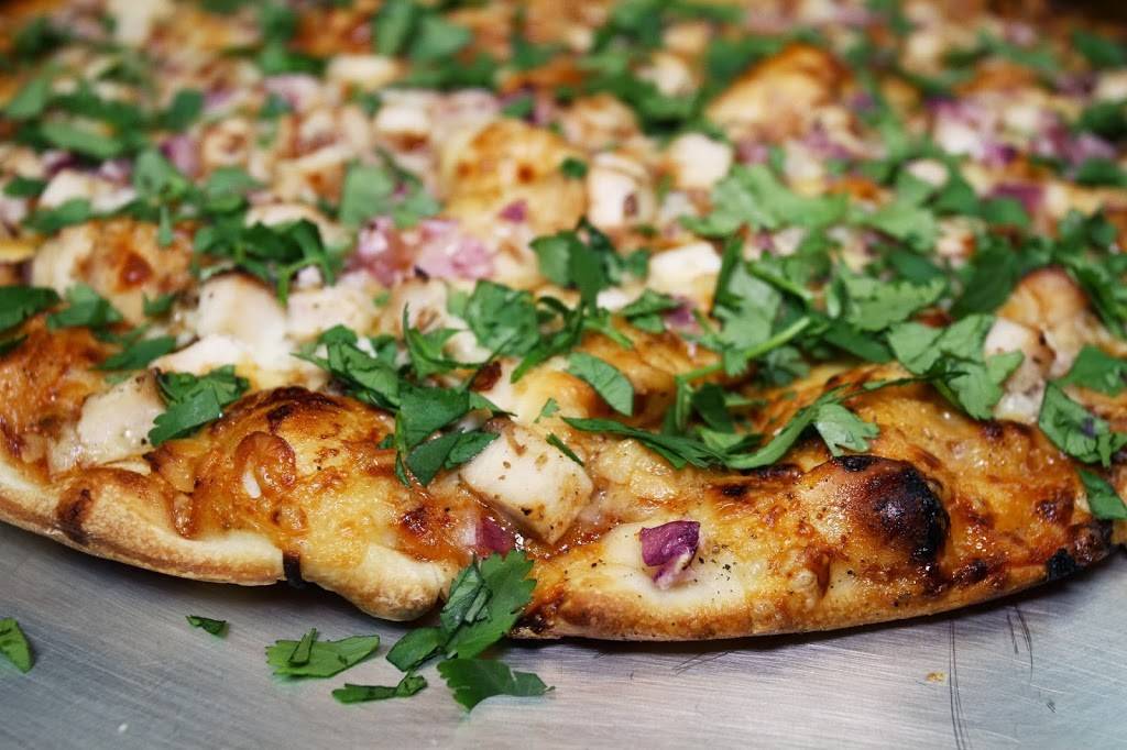 The Crust Pizza | restaurant | 875 Vanderbilt Beach Rd, Naples, FL 34108, USA | 2392448488 OR +1 239-244-8488