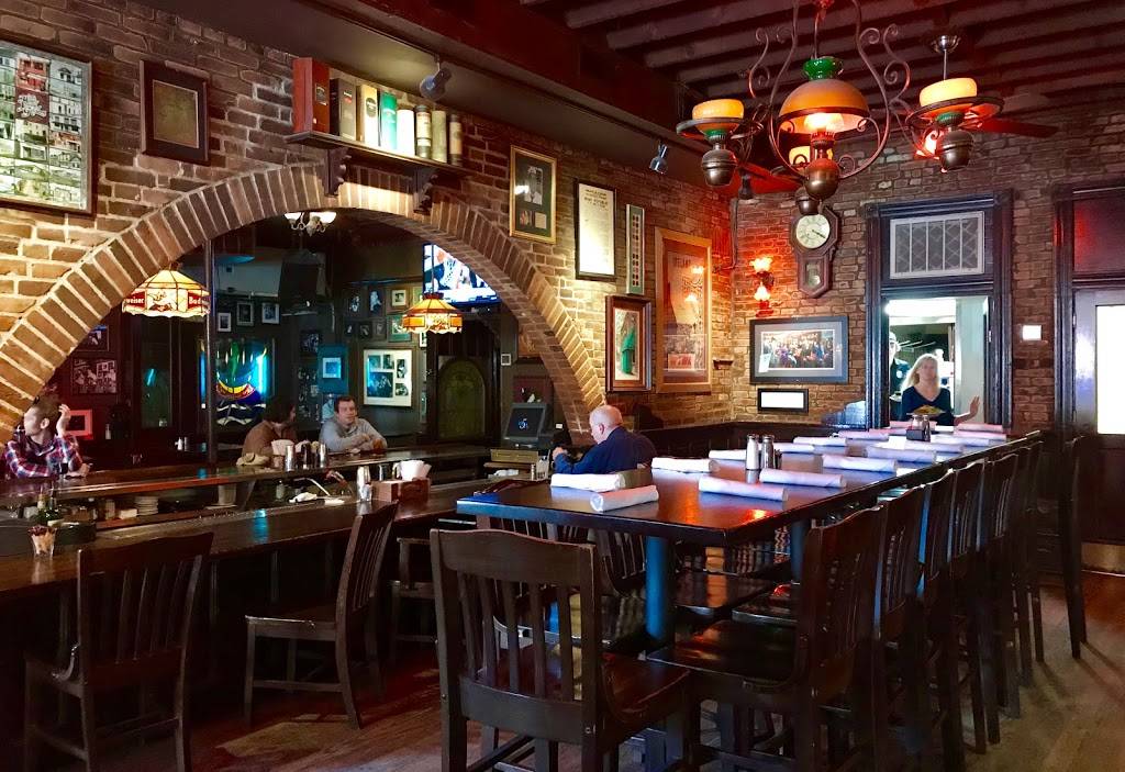 John D. McGurks Irish Pub and Garden | restaurant | 1200 Russell Blvd, St. Louis, MO 63104, USA | 3147768309 OR +1 314-776-8309