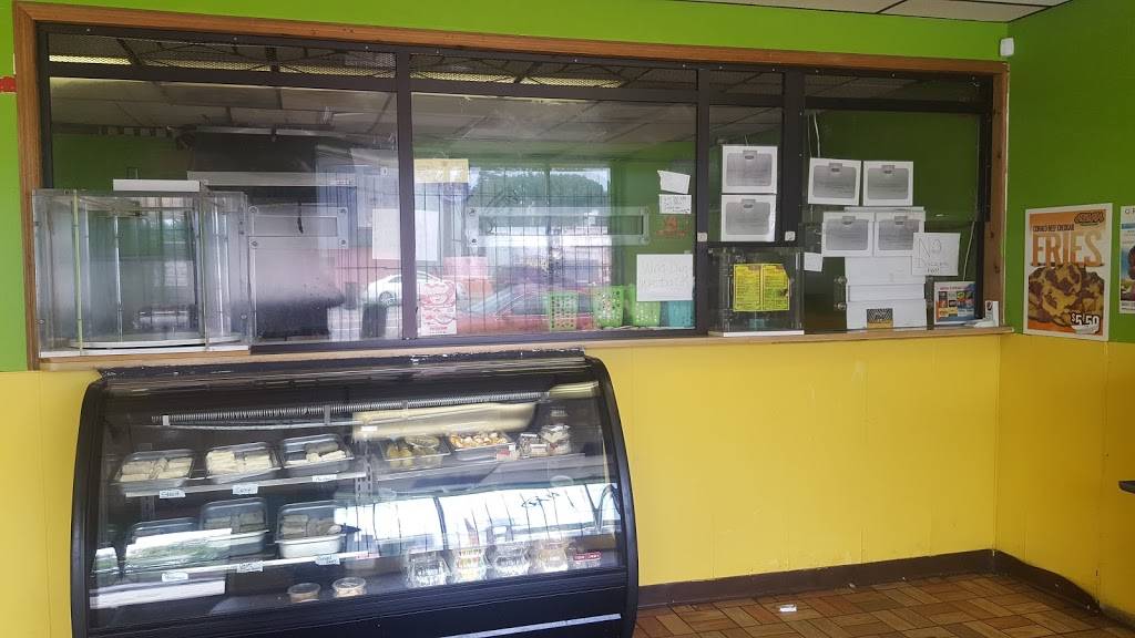 Asian Corned Beef | restaurant | 21559 Grand River Ave, Detroit, MI 48219, USA | 3132466396 OR +1 313-246-6396