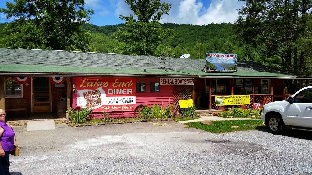 Lakes End Cafe & Grill and Marina | restaurant | 17838 Wayah Rd, Topton, NC 28781, USA | 8283213000 OR +1 828-321-3000