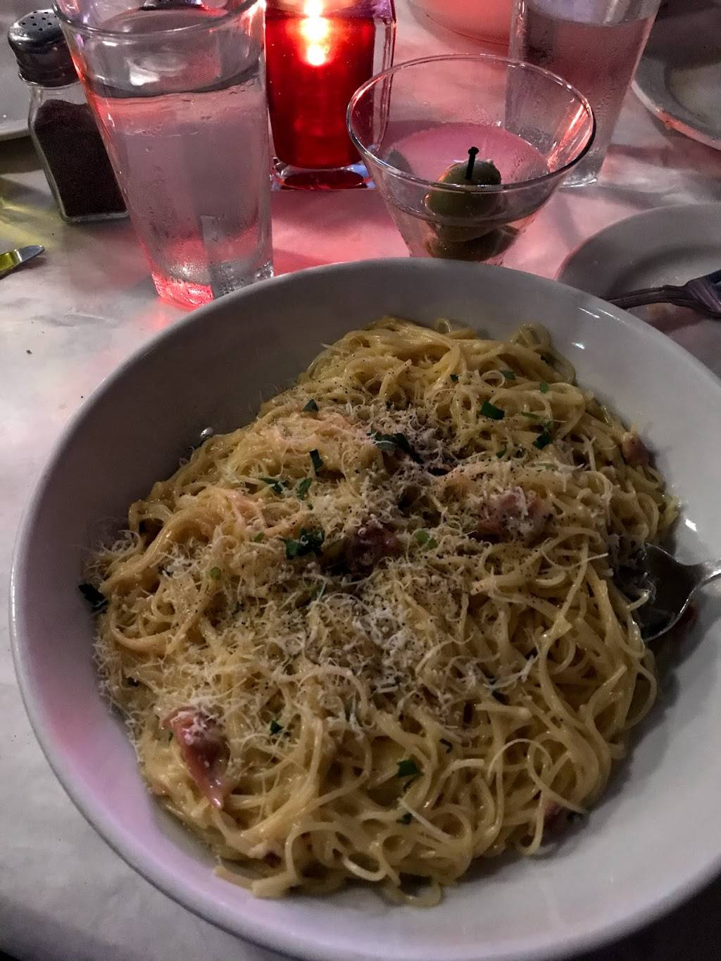 Cucina Bella | restaurant | 220 S Main St, Algonquin, IL 60102, USA | 8474582504 OR +1 847-458-2504