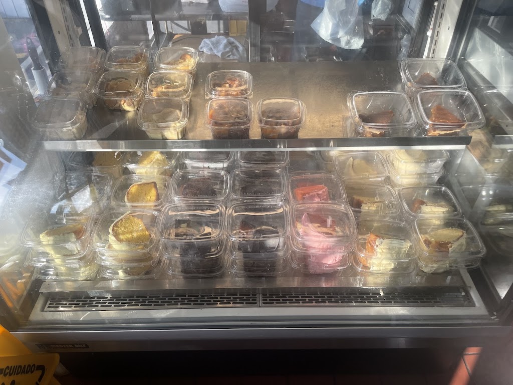 Mr. Cs Soul Food Restaurant | restaurant | 5646 Montgomery Rd, Cincinnati, OH 45212, USA | 5138823088 OR +1 513-882-3088