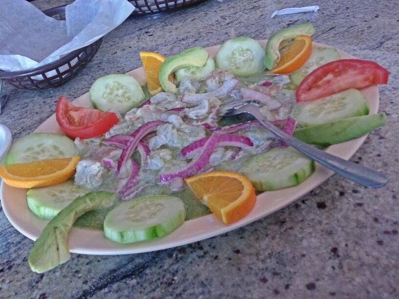 Los Nuevos Volcanes | restaurant | 4521 Dunham St, Commerce, CA 90040, USA | 3233182640 OR +1 323-318-2640