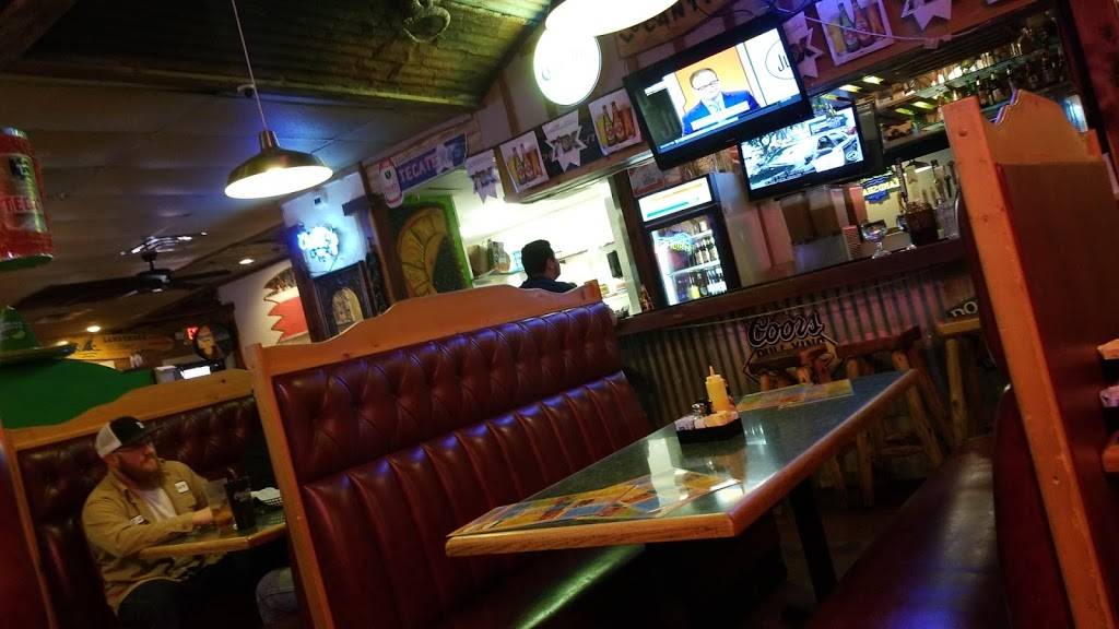 El Sombrero Mexican Restaurant | restaurant | 218 N Henderson Blvd, Kilgore, TX 75662, USA | 9039810010 OR +1 903-981-0010