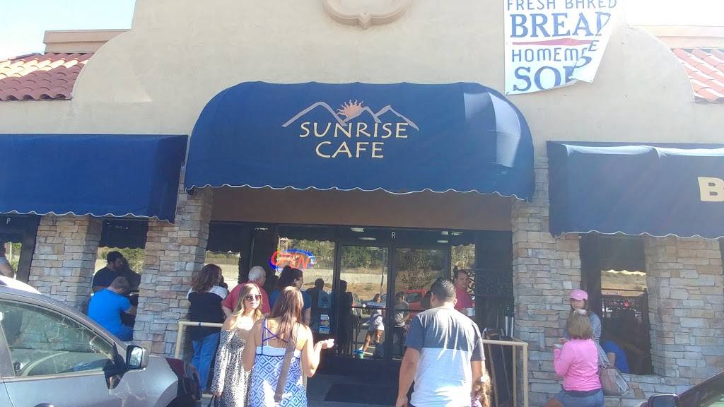 Sunrise Cafe | restaurant | 1250 S Santa Fe Ave, Vista, CA 92084, USA | 7606312912 OR +1 760-631-2912