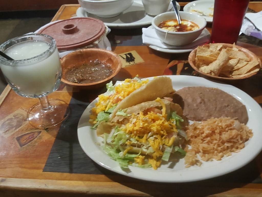 Taco Garage | restaurant | 8403 Broadway St, San Antonio, TX 78209, USA | 2108264405 OR +1 210-826-4405