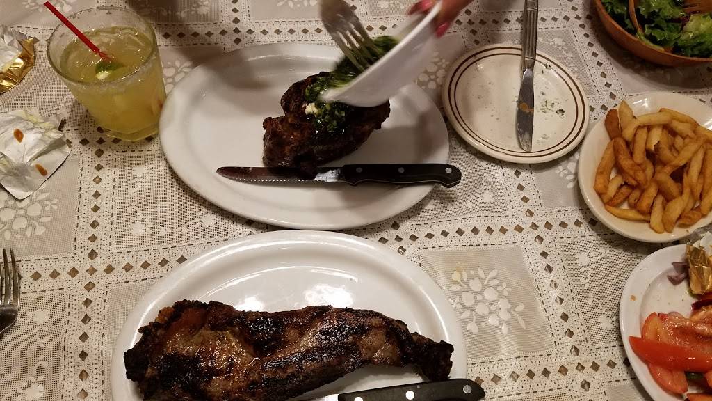 Chalet Basque Restaurant | restaurant | 200 Oak St, Bakersfield, CA 93304, USA | 6613272915 OR +1 661-327-2915