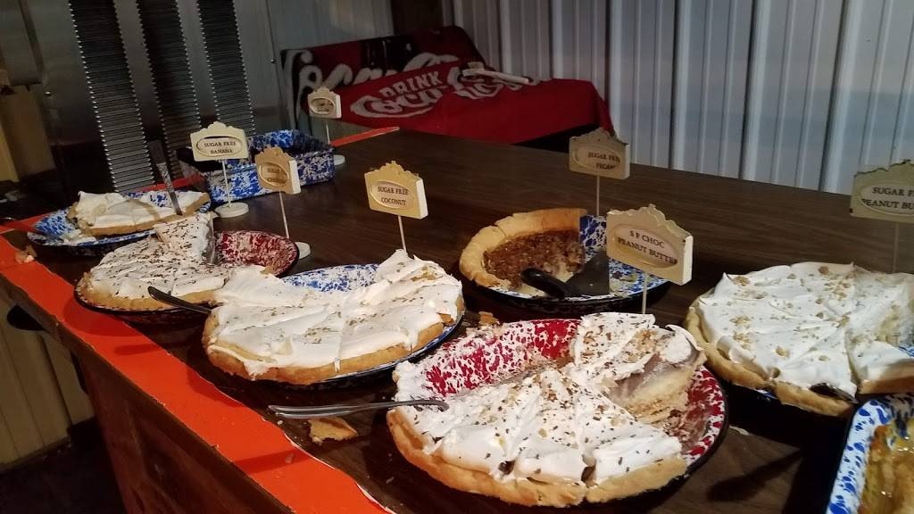 Charleys Buffet | restaurant | 23799 State Hwy B, Lincoln, MO 65338, USA | 6606680171 OR +1 660-668-0171