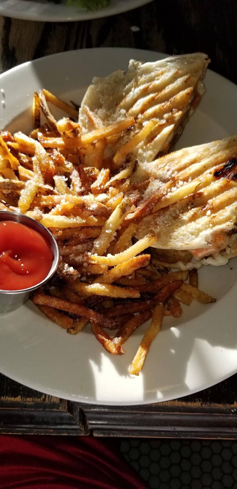 Bar Toto | restaurant | 411 11th St, Brooklyn, NY 11215, USA | 7187684698 OR +1 718-768-4698