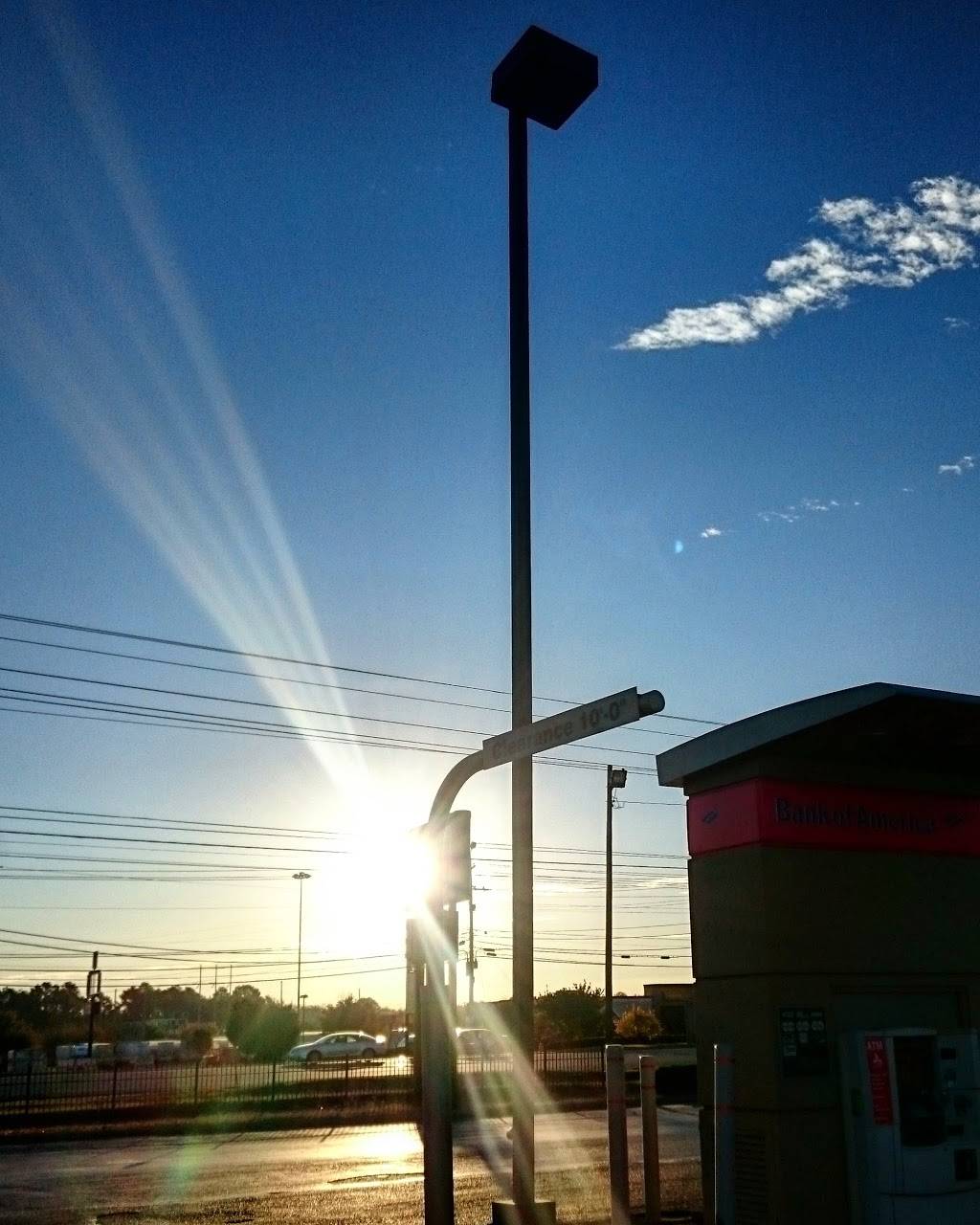 Pizza Hut | meal takeaway | 2438 S Church St, Murfreesboro, TN 37127, USA | 6158980996 OR +1 615-898-0996