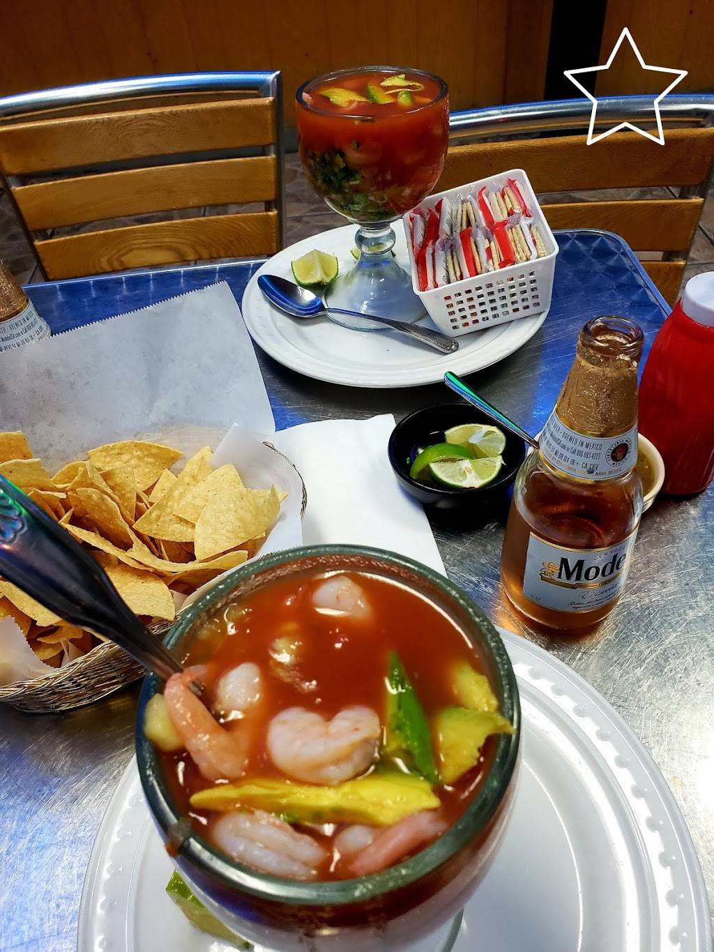 El Huarache Mexican Food | restaurant | 1014 N Waterman Ave # A, San Bernardino, CA 92410, USA | 9098894993 OR +1 909-889-4993